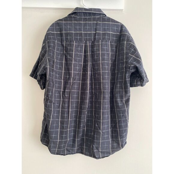 Perry Ellis Mens Short Sleeve Button Shirt Large Black Silver Gray - Picture 2 of 6